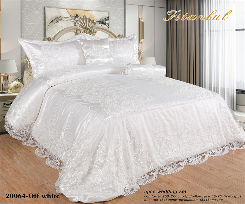 Wedding bedspread sets