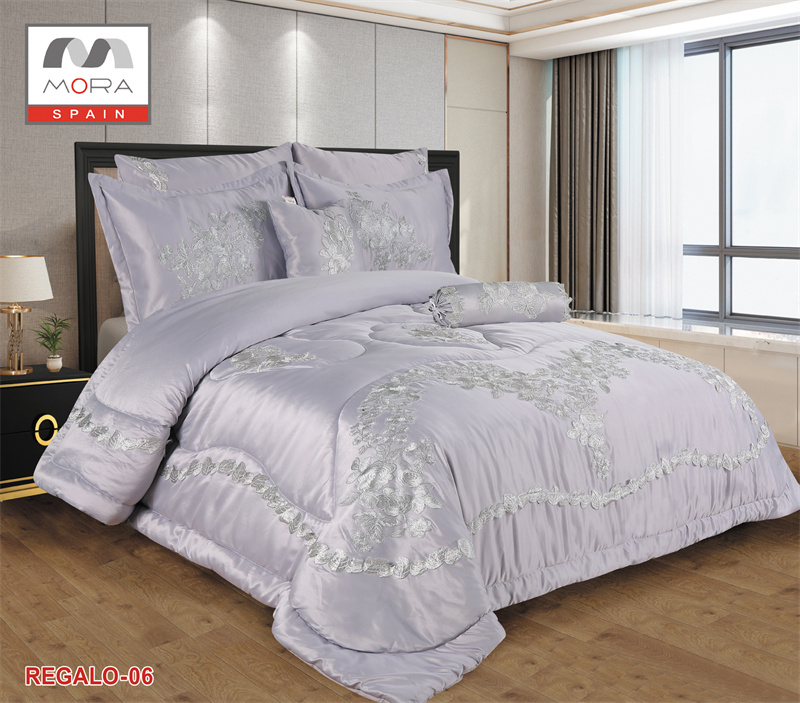 Lace wedding comforter set