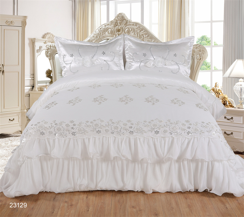 Lace wedding comforter set