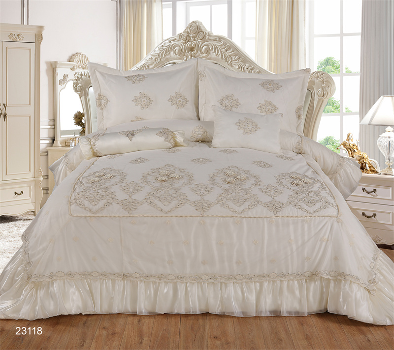 Lace wedding comforter set