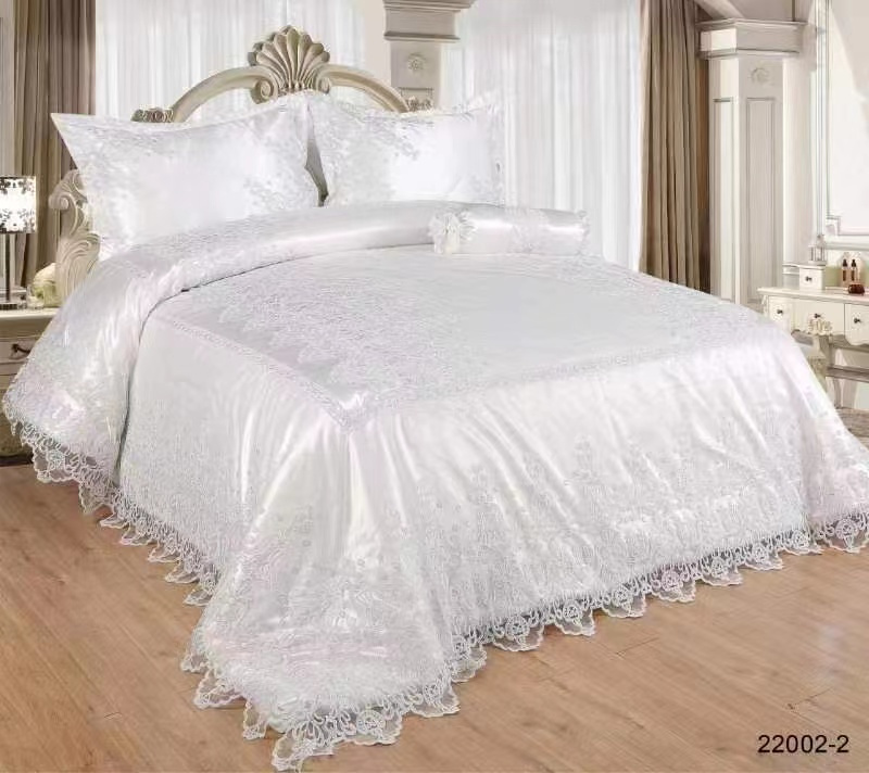 Lace wedding comforter set